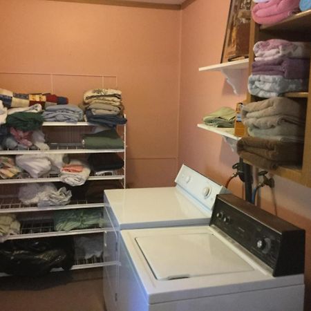 Bigfoot Rv & Cabins Park Happy Camp Room photo