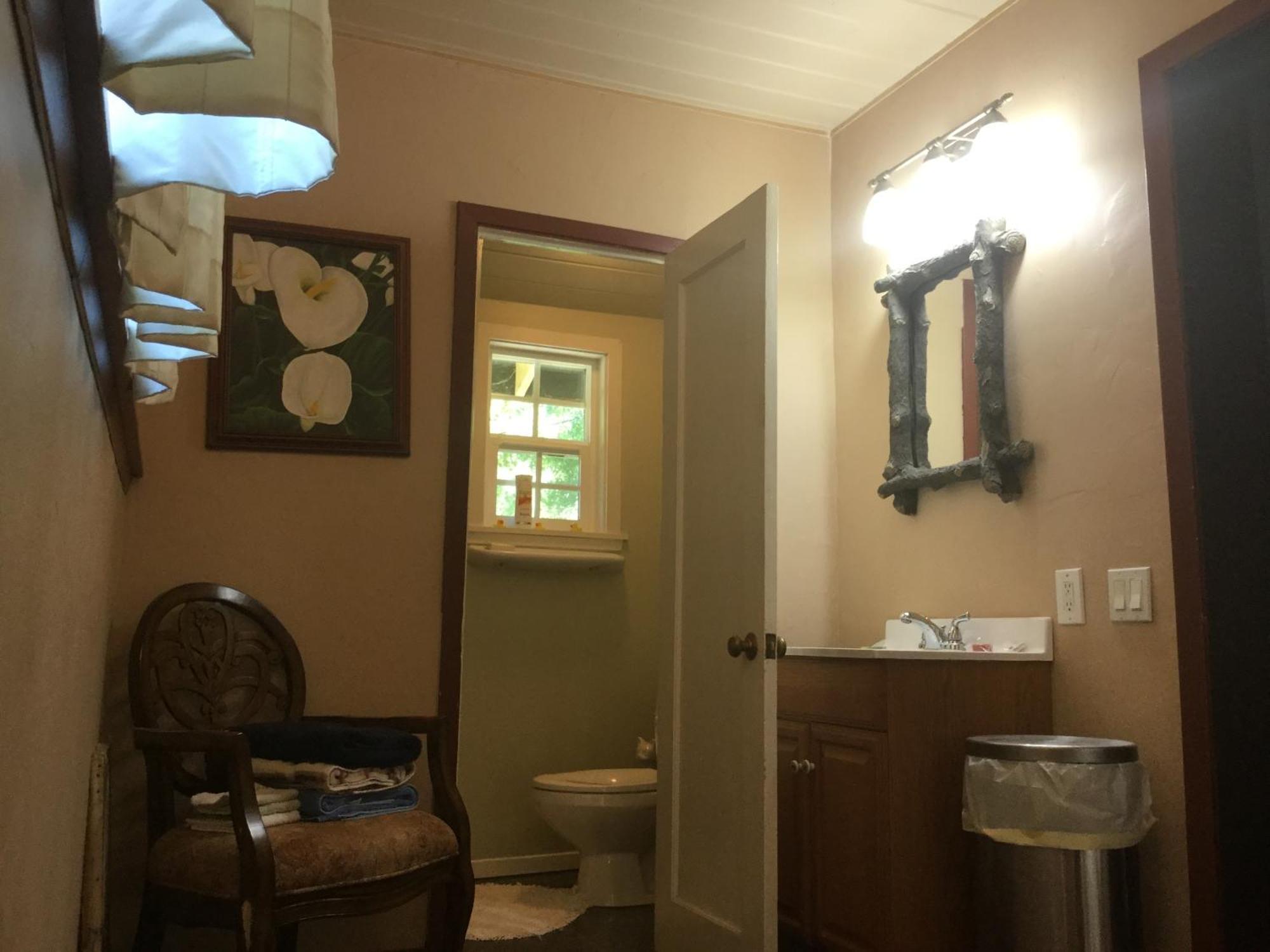 Bigfoot Rv & Cabins Park Happy Camp Room photo